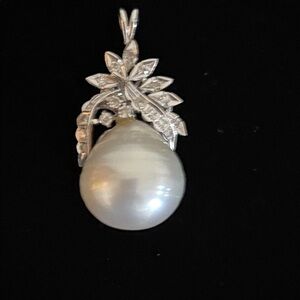 14 karat gold, diamond, and Southie pearl pendant